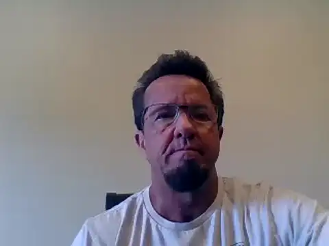 sluttydylan online show from April 9, 7:53 pm