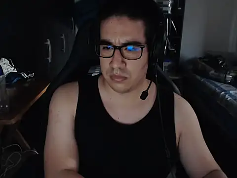 thealfawolf01 online show from February 27, 10:53 pm