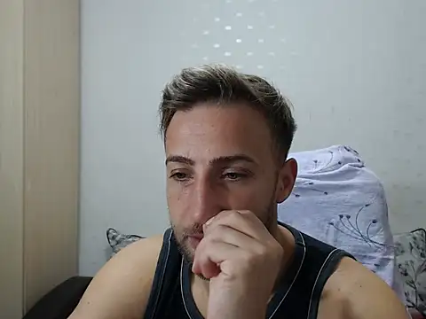 PrinceEagle online show from November 3, 11:25 am