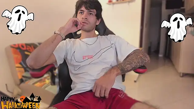 justin stark7 online show from October 31, 11:30 pm