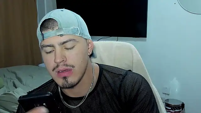 Baltazar Dupont online show from April 1, 10:50 am