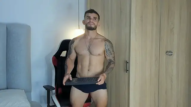 Ricardogo19 online show from July 25, 1:35 am