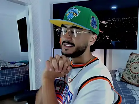 david  johnson372 online show from March 12, 2:30 am