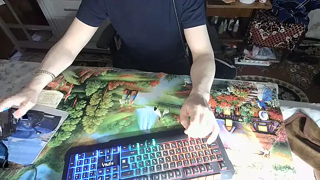 oleg1982yval12 online show from April 25, 2:47 pm