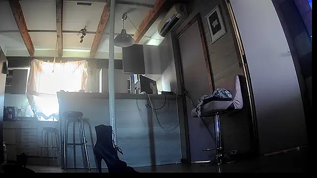 FLakiReve online show from September 18, 12:29 pm