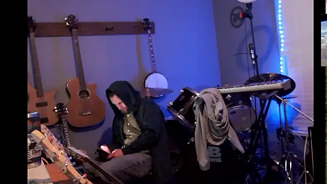 itsjameswebbscope online show from March 8, 11:36 am