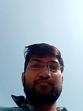 Snapshot of bigvorn6 chatting on February 15, 6:23 am bigvorn6 online show from February 15, 6:23 am