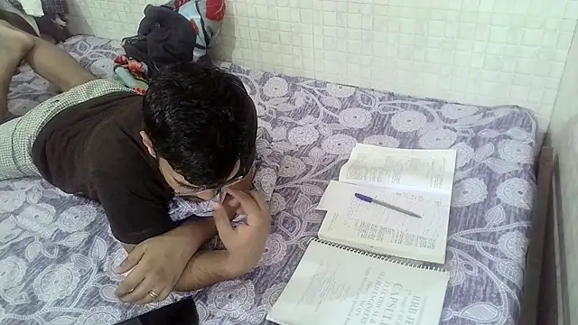 bigvorn6 online show from April 6, 3:57 pm