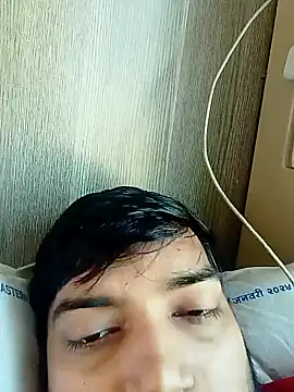 Snapshot of bigvorn6 chatting on December 14, 6:13 am bigvorn6 online show from December 14, 6:13 am