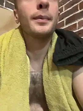 red red00 online show from November 9, 3:05 pm