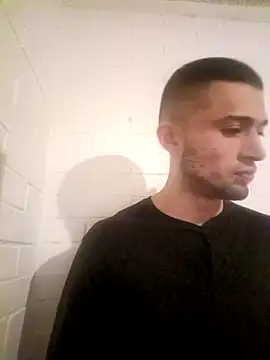 Suggarwhite18CM online show from October 2, 5:17 pm