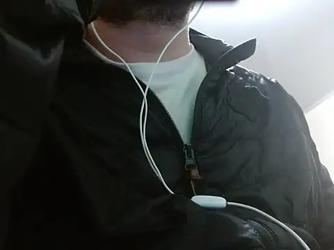 camiloking1720 online show from November 25, 8:33 pm