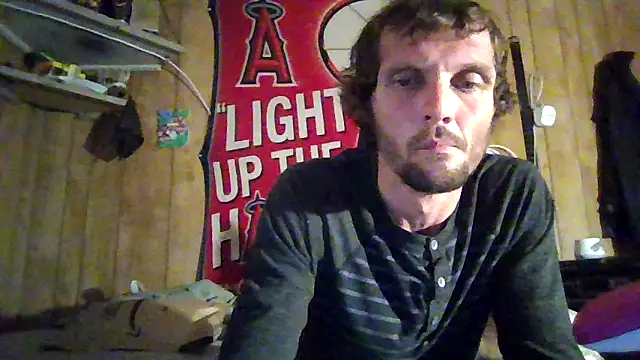 Snapshot of luke_thighwalker2469 chatting on January 5, 8:42 pm luke thighwalker2469 online show from January 5, 8:42 pm