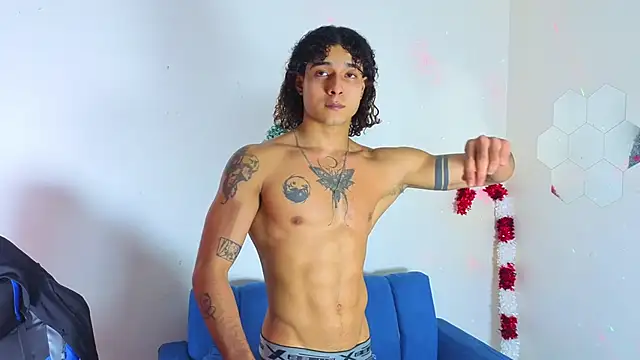 Demitryo online show from December 4, 5:03 am