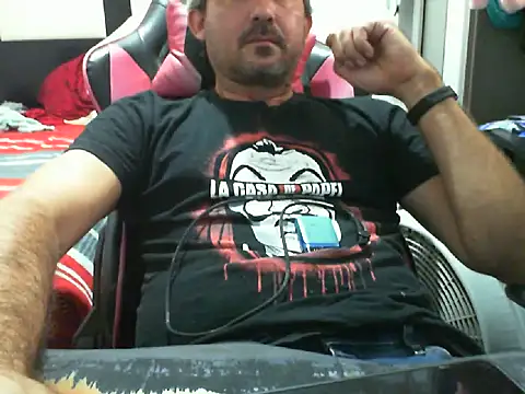 noel329 online show from May 30, 8:42 pm