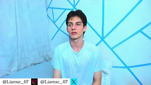 liam scott77 online show from July 25, 11:45 pm