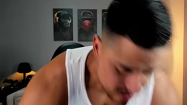 ApoloMakris online show from November 18, 7:06 pm