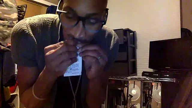 JdLove1 online show from December 29, 8:58 pm