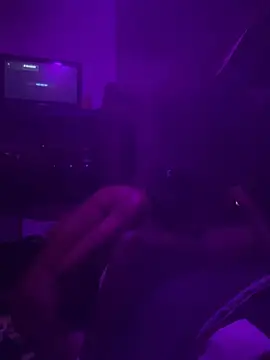 JdLove1 online show from December 30, 1:03 pm