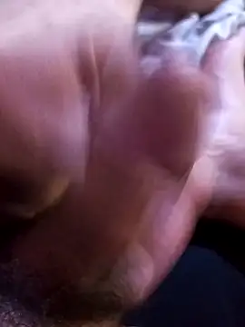 manuelmen211 online show from December 19, 11:51 am