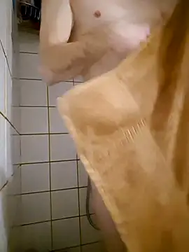 kisbiro77777 online show from February 20, 5:59 pm