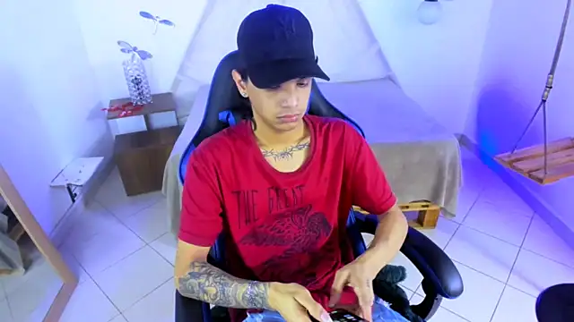 Brand habes online show from December 18, 6:31 am