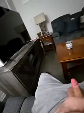 Hairybear434 online show from March 20, 5:46 am