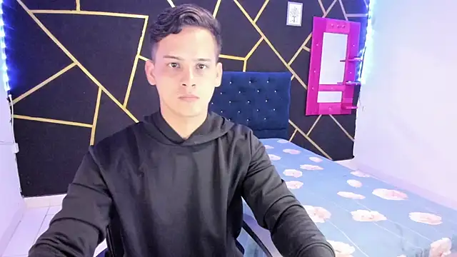 Snapshot of JANER_03 chatting on March 12, 2:34 pm JANER 03 online show from March 12, 2:34 pm