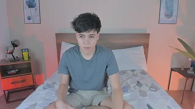 justinbiler online show from September 12, 12:49 pm