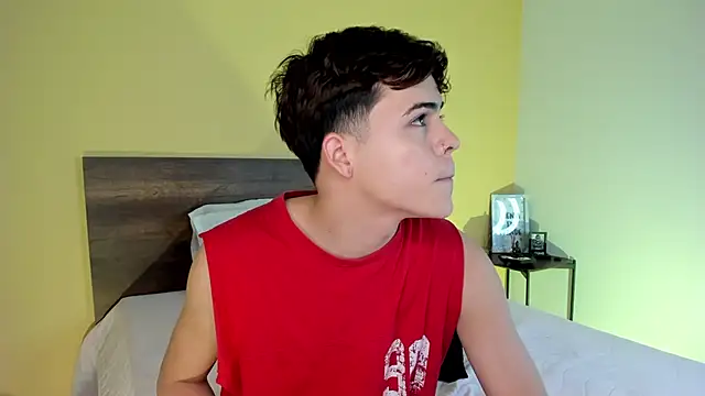 justinbiler online show from February 28, 12:20 pm