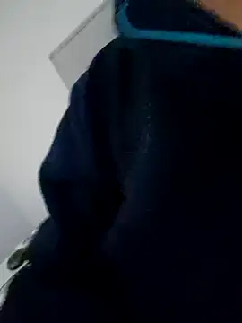 axecoman60 online show from December 30, 7:59 am