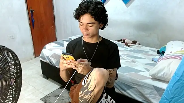 Lovebeng  online show from November 29, 12:56 am