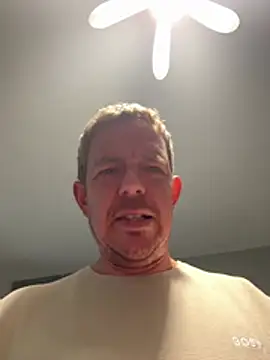 mrwright878787 online show from May 15, 7:33 pm