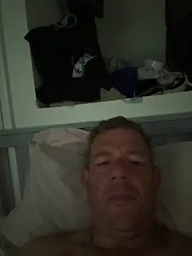 mrwright878787 online show from June 18, 9:20 pm