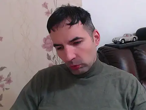 Leo 1617 online show from March 27, 12:39 pm