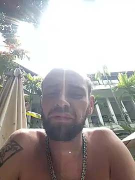 Danjamez1892 online show from March 10, 6:30 am