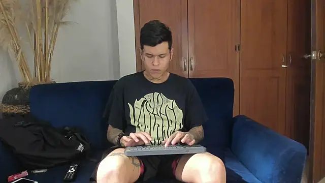 jamesinked  online show from November 25, 3:52 am