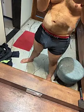 versatile guy01 online show from June 29, 3:23 am