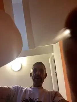 Snapshot of chris_sbh chatting on January 30, 4:02 pm chris sbh online show from January 30, 4:02 pm