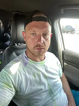 Mcpussypounder211 online show from July 21, 10:12 pm