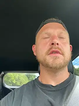 Mcpussypounder211 online show from August 2, 8:40 pm
