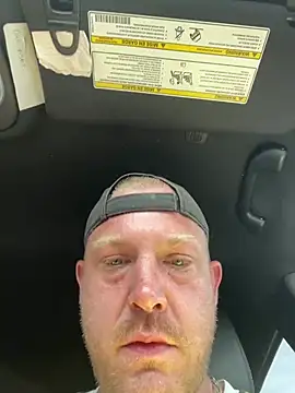 Mcpussypounder211 online show from July 12, 9:17 pm