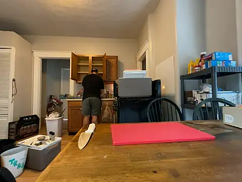 Mcpussypounder211 online show from June 10, 10:43 pm