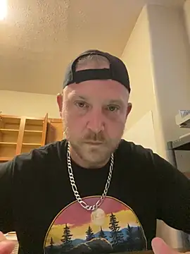 Mcpussypounder211 online show from June 11, 1:05 am