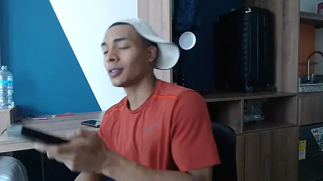 Jhonyblack 1 online show from February 6, 7:11 pm