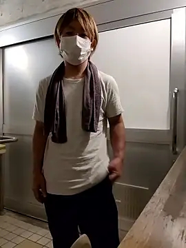 Snapshot of Osikokusama chatting on September 24, 9:52 am Osikokusama online show from September 24, 9:52 am