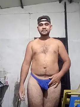 travieso2893 online show from May 26, 2:40 am