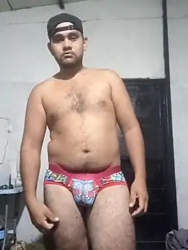 travieso2893 online show from April 16, 3:28 am