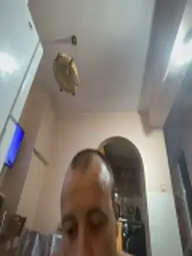 Snapshot of Nikolaiyy chatting on October 22, 12:02 am Nikolaiyy online show from October 22, 12:02 am