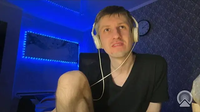 Aki-Laky online show from March 27, 10:11 pm